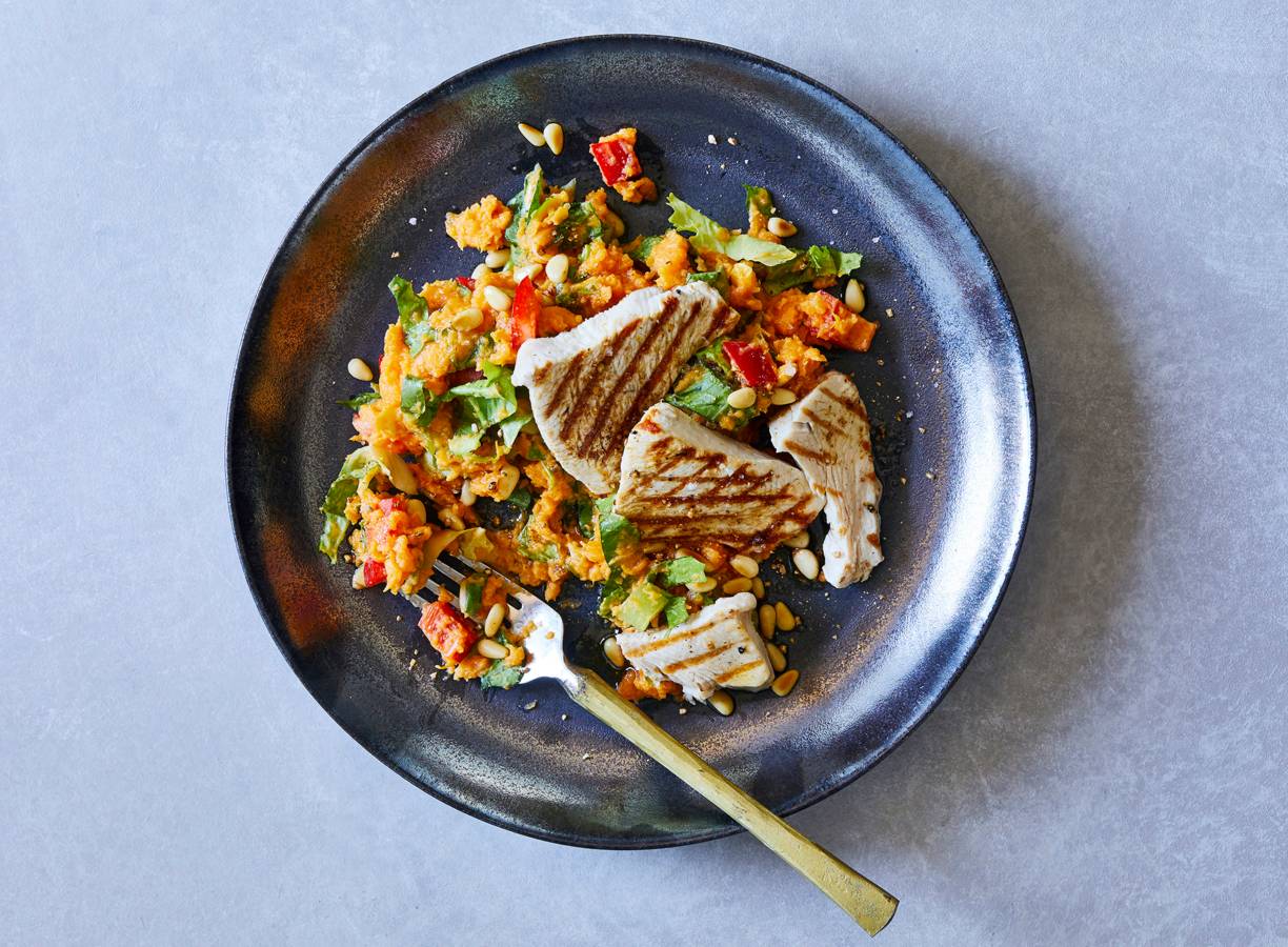 Andijviestamppot met zoete aardappel en kalkoenfilet