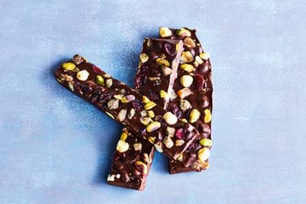 Rocky road met gedroogd fruit en noten