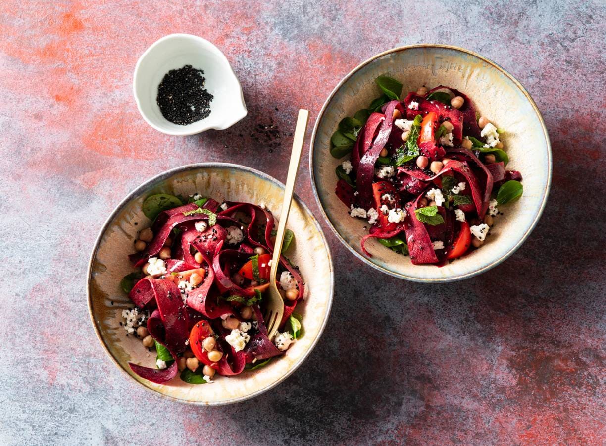 Salade van paarse peen