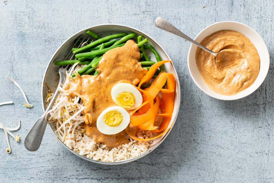 Gado gado met ei en pindasaus - Recept - Allerhande