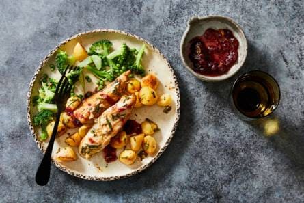 Gebraden kipfilet met cranberrysaus