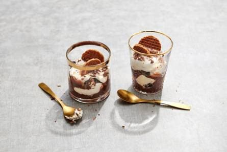 Stroopwafel-brownietrifle