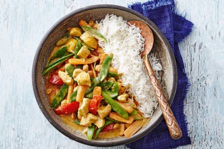 Indiase kipcurry met groente en basmatirijst