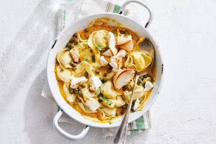 Tortelloni arrabbiata met pompoen-chilisaus & ricotta