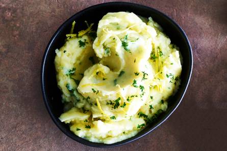 Romige aardappelpuree met peterselie & citroen