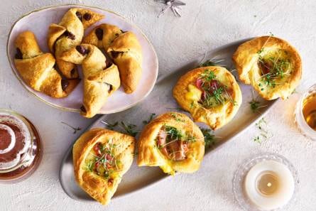 Ontbijtquiches & chocoladecroissantjes