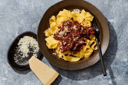 Pappardelle met Italiaanse ragú