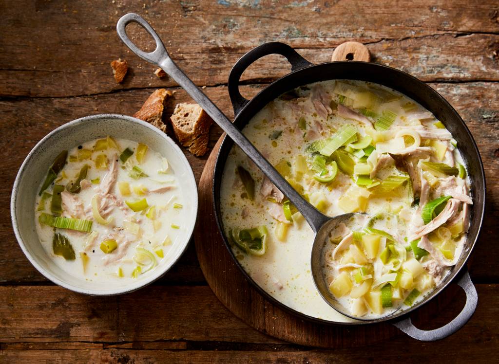 Kun je kippensoep maken in de slowcooker?