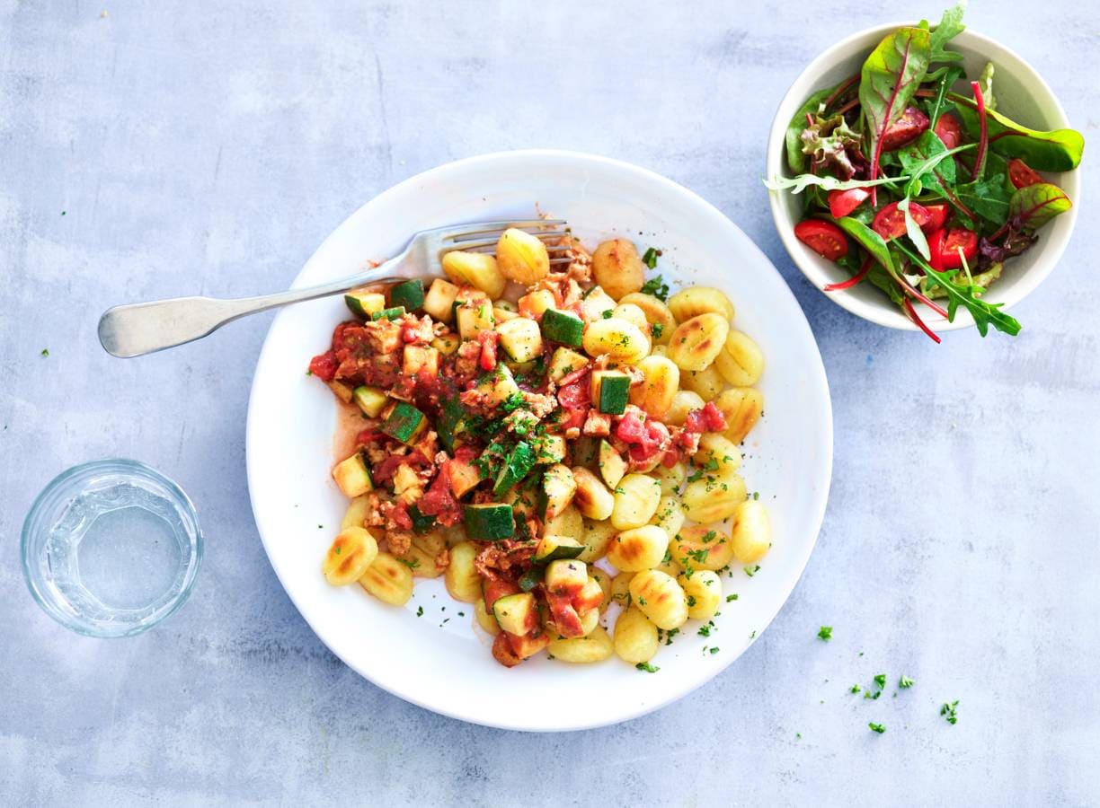 Gnocchi met vegetarische bolognesesaus