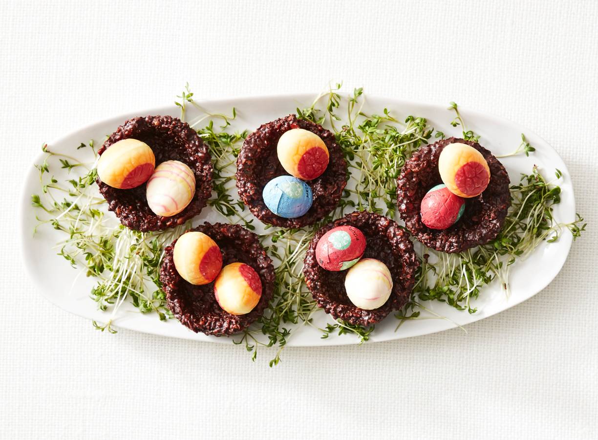 Granolanestjes met paaseitjes