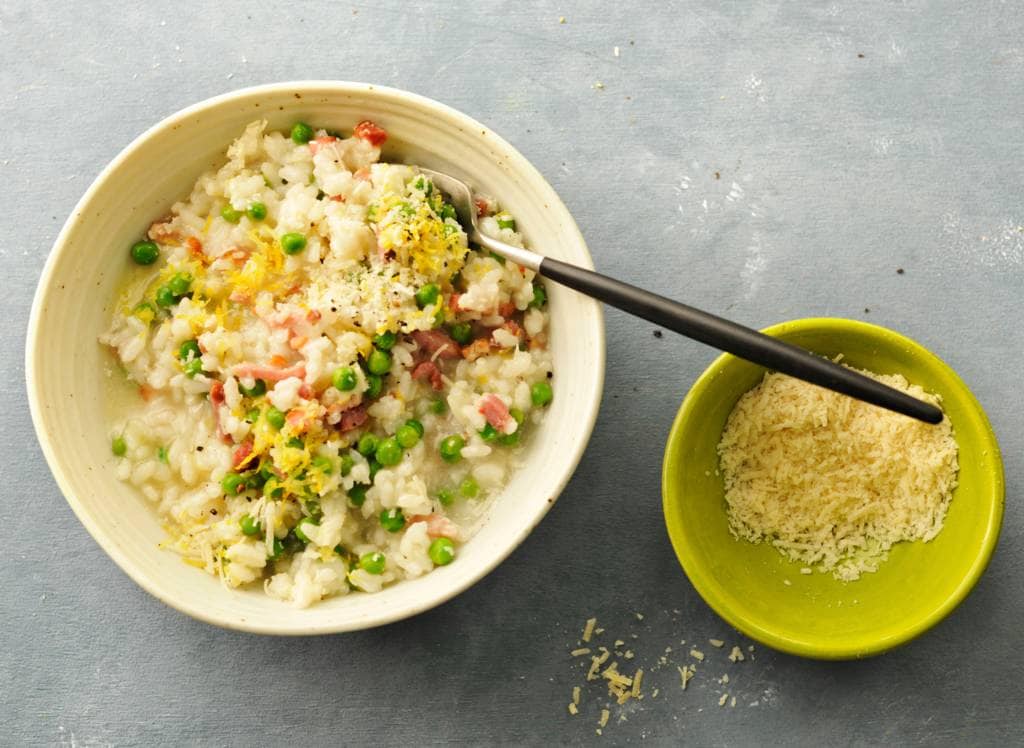 Risotto met tuinerwten, spek en ui