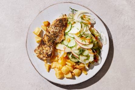 Gebakken schelvis met venkelsalade en geroosterde aardappelpartjes