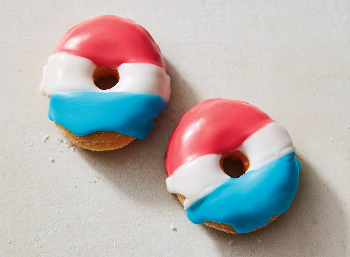 Rood-wit-blauwe donuts