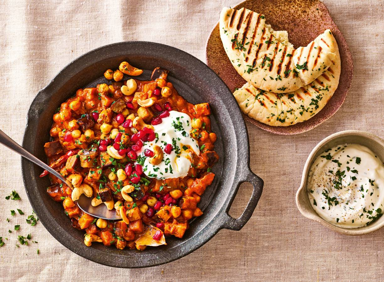 Tikka masala met aubergine en kikkererwten