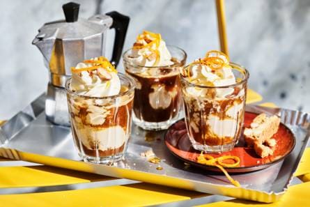 Affogato met mokka-ijs
