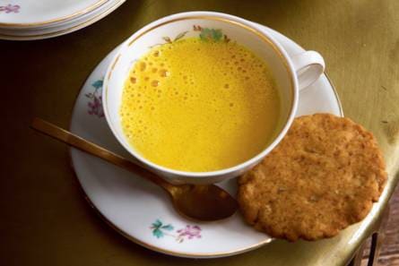 Kurkuma latte (golden milk)
