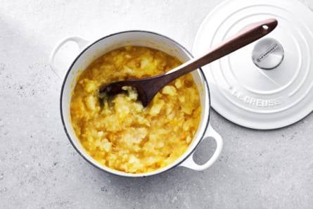 Appelmoes met sinaasappel en gember