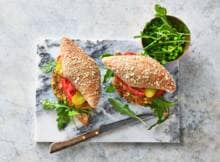 Goede burgers, maar zonder vlees? Proef deze vegetarische kikkererwtenburgers eens.