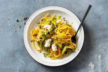 Linguine met romige pompoen-kaassaus
