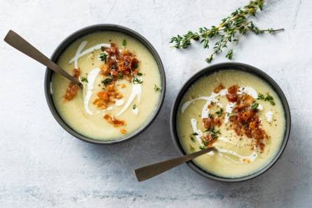 Pastinaaksoep met tijm & pancettakruim (Advertorial)