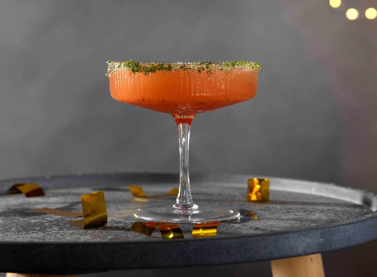 Bloedsinaasappelmocktail met munt