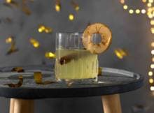 Laat specerijen zoals kaneel en gember een halfuurtje trekken in cider en je hebt een hartverwarmende cocktail!