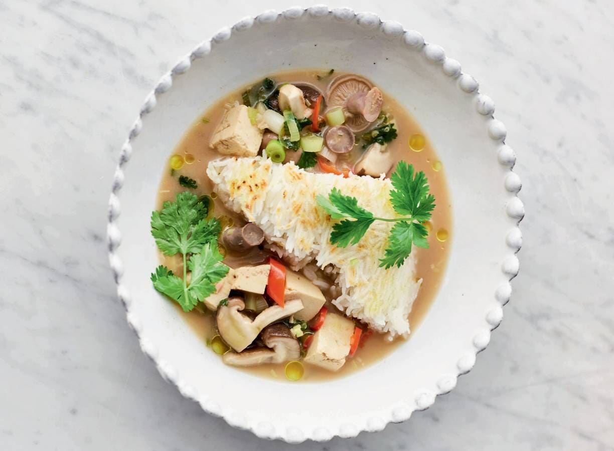 Thaise bouillon met paddenstoelen en tofu van Jamie Oliver