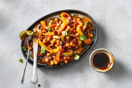 Kikkererwtentajine met aubergine