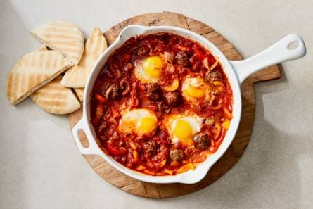 Tunesische shakshuka met gehaktballetjes