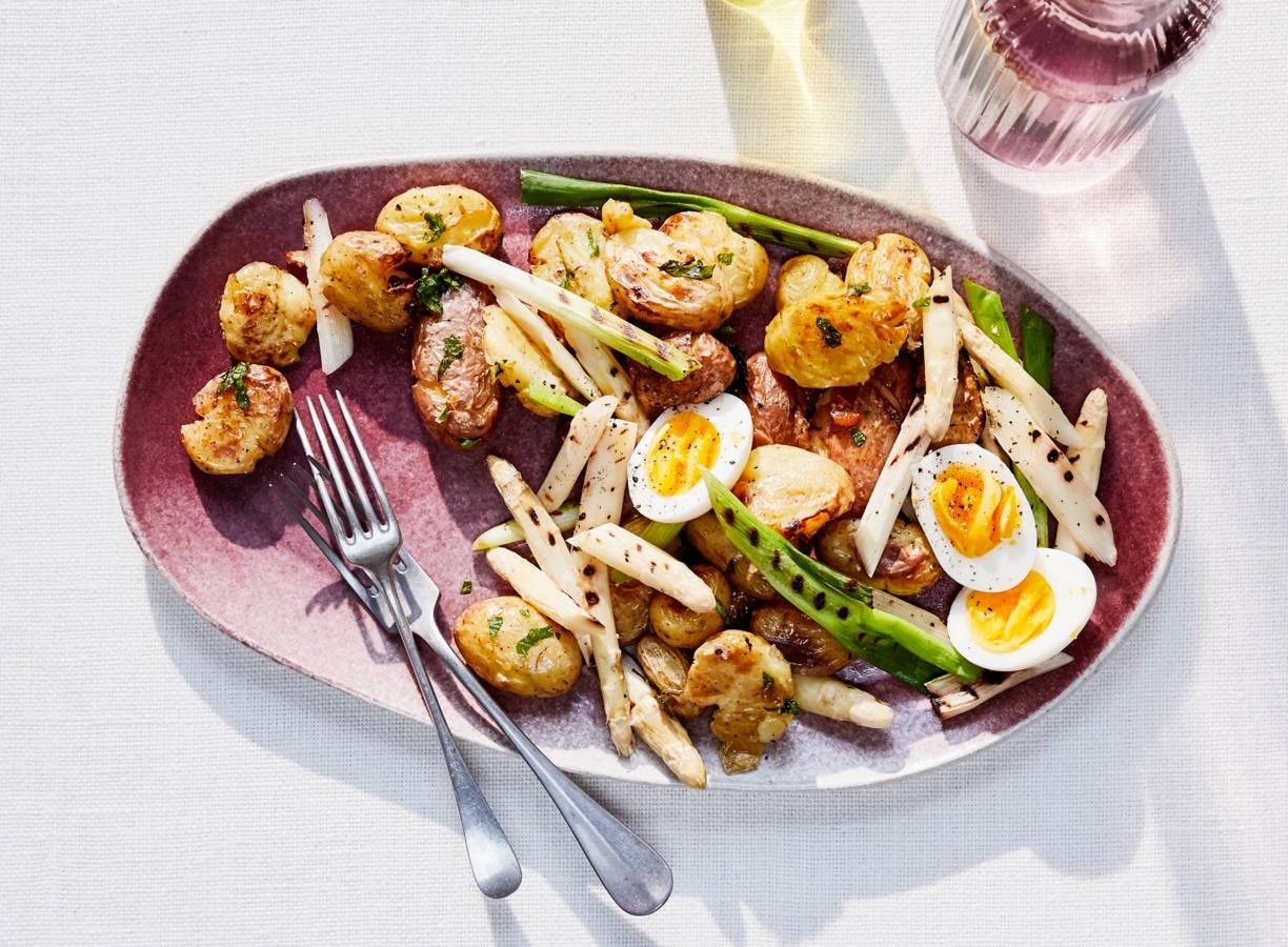 Aardappeltjes met gegrilde asperges