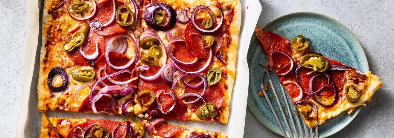 Pizza pepperoni recept Allerhande Albert Heijn