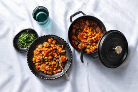 Borlottibonenstoof met worstjes en aubergine