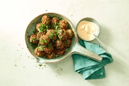 Köfte met yoghurtsaus