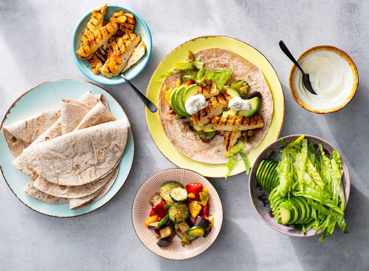 Fajita's met gegrilde kalkoen en avocado