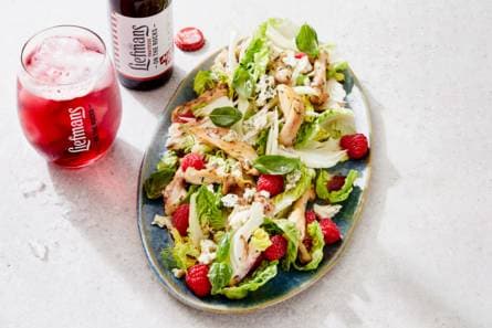Salade met kip & fruitbierdressing (advertorial)