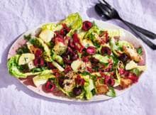 Salade met kersen en halloumi