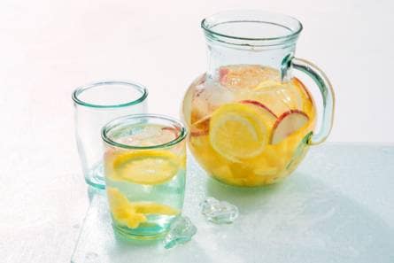 Witte sangria
