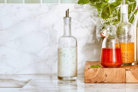 Dressing met karnemelk en bieslook