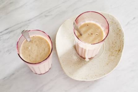 Havermout drinkontbijt met banaan, peer en vanille