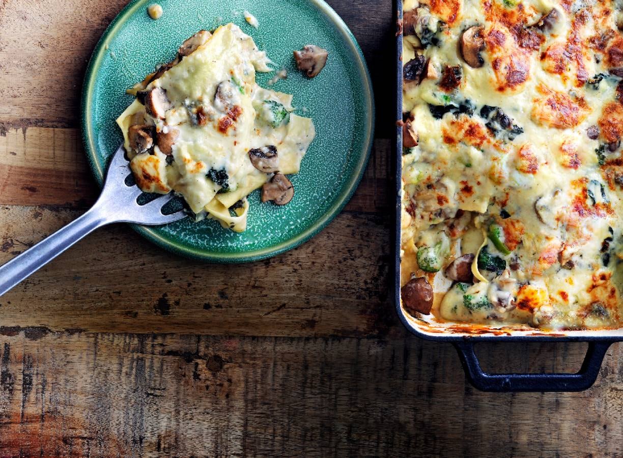 Lasagne met kastanjechampignons, cavolo nero en gormas