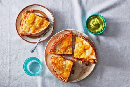 Tortillataart met kidneybonen chili