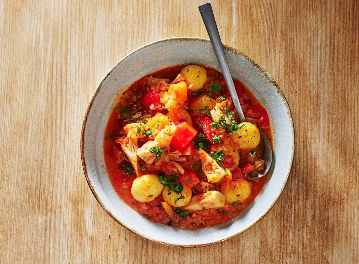 goulash hongaarse stoofschotel recept allerhande albert heijn belgië