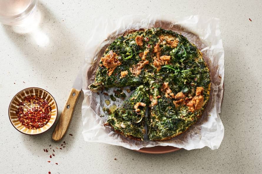 Spinazietaart met boerenkool, ricotta en tonijn