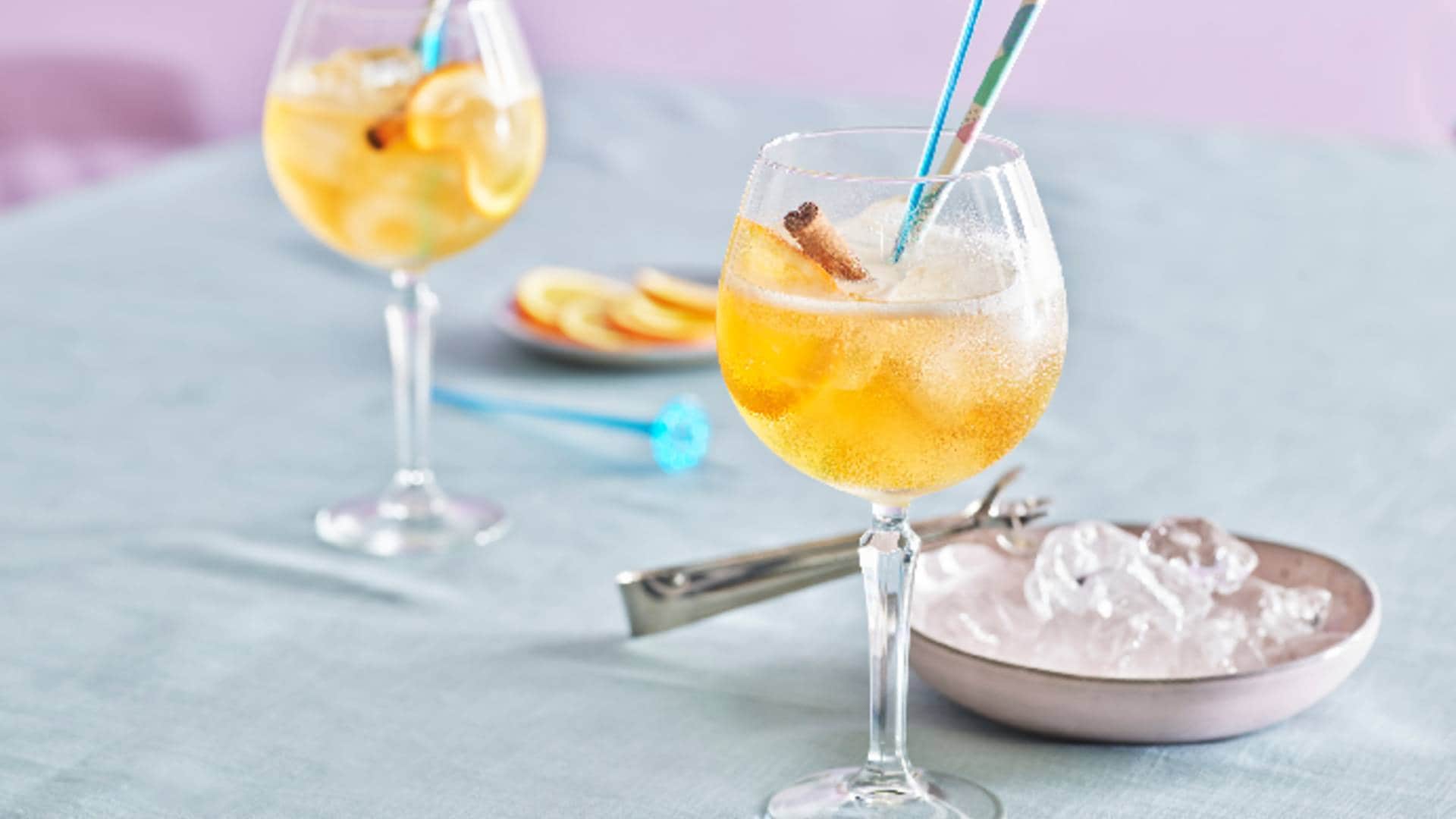 IJstheemocktail met gingerale, rooibos en sinaasappel recept