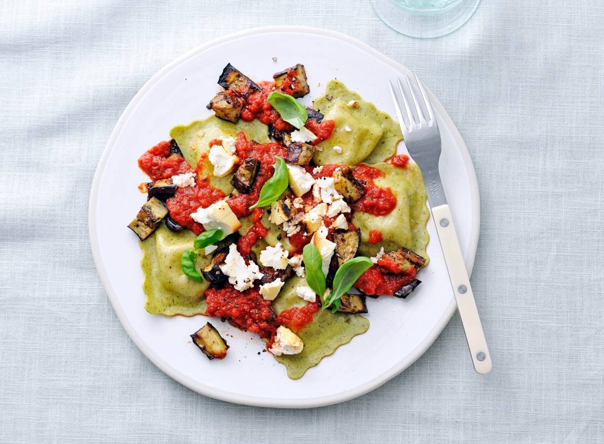 Ravioli met geroosterde aubergine en ricotta