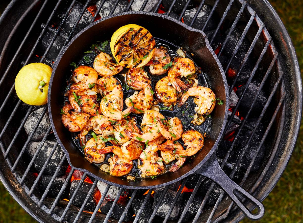 Spicy knoflookgarnalen van de bbq