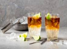 Geen storm in een glas water, maar storm in een cocktail met deze dark 'n' stormy!