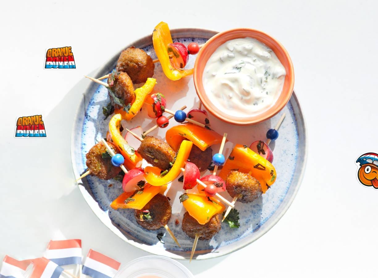 Falafelballetjes met gemarineerde paprika