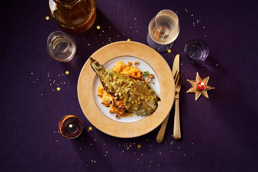 Geroosterde spitskool met pompoenpuree-image