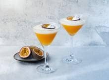 De pornstar martini, een tropische cocktail met passievrucht, maak je voortaan ook alcoholvrij. Cheers!